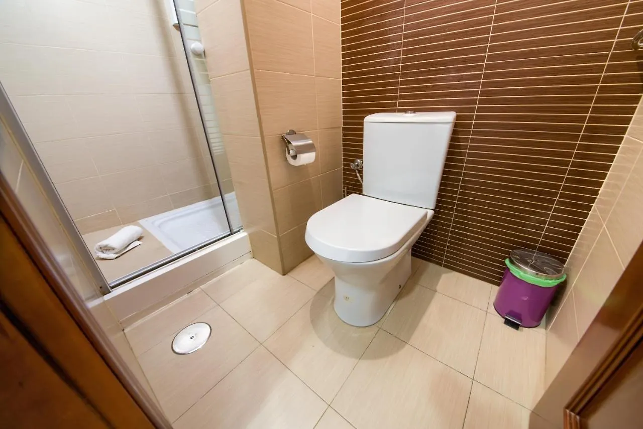 Apartamento Holidays2Malaga Carreteria 97 Loft High Speed Wifi