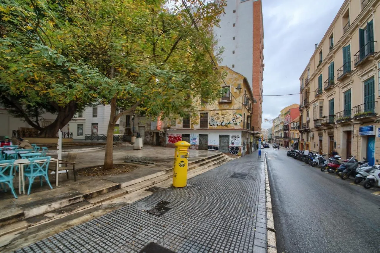 Holidays2Malaga Carreteria 97 Loft High Speed Wifi 0*,  España